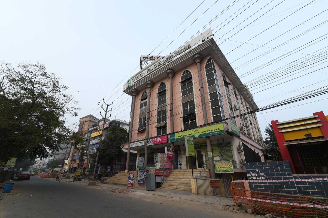מלון Vijayawāda Oyo Flagship 27889 Akshaya Pride מראה חיצוני תמונה
